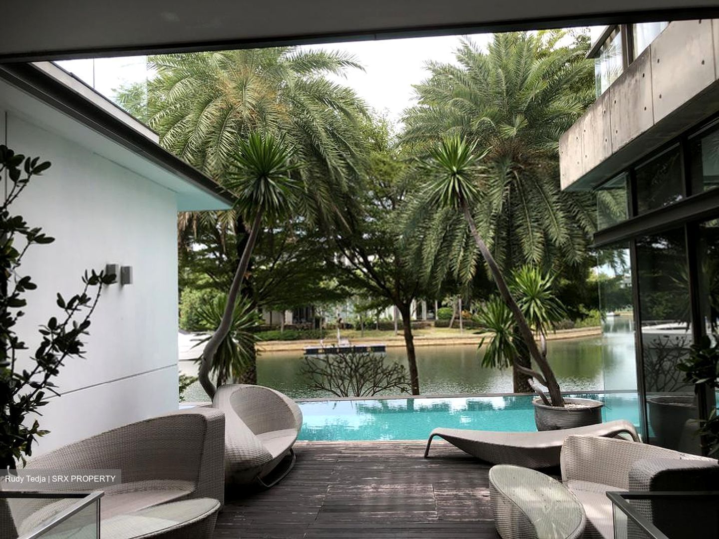 Ocean Drive (D4), Detached #368343841